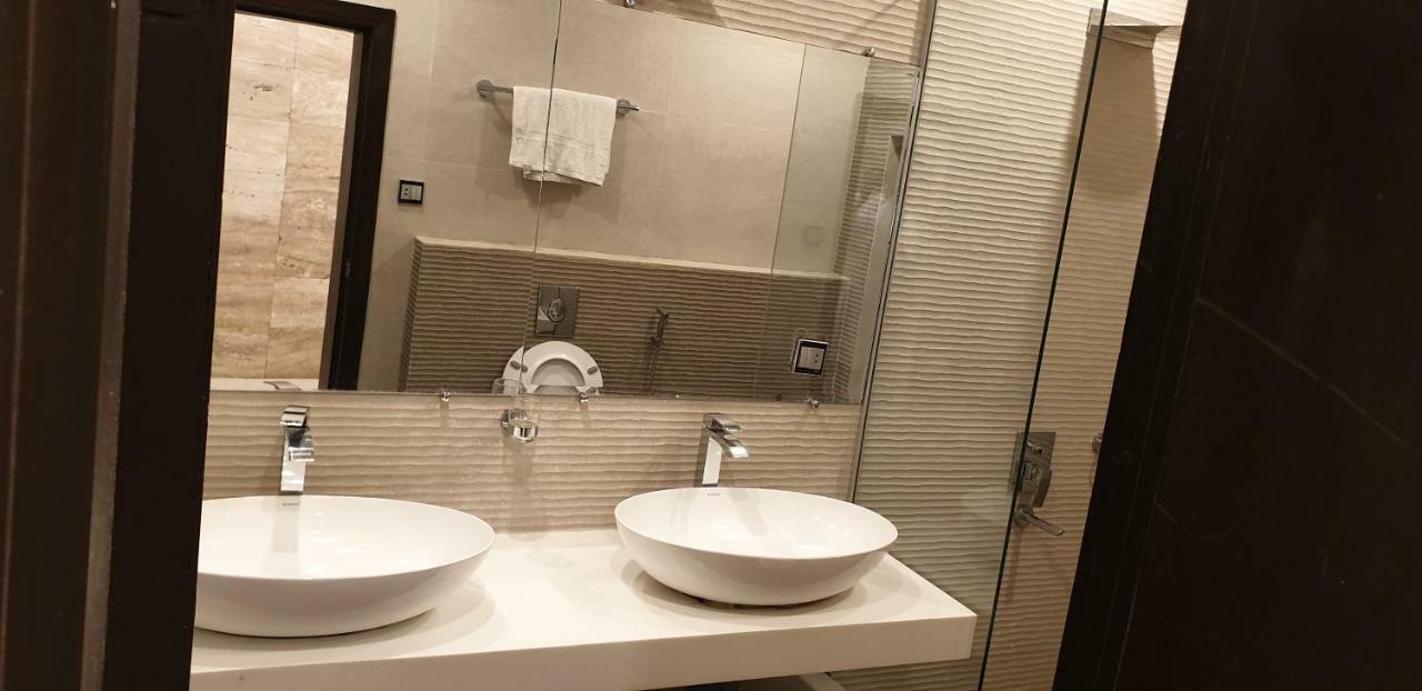 Gofas Lodge Iszlámábád Kültér fotó